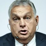 Orbán Viktor angolul tartót beszédet Brüsszelben – Videó