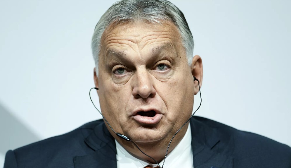 Orbán Viktor angolul tartót beszédet Brüsszelben – Videó